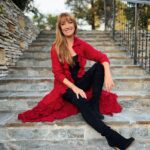 Jane Seymour Instagram - Goodbye February, hello March! 👋☺️ Remember, resolutions are a journey, not a race. If you haven’t gotten started or as far as you’d like to this year, it’s never too late. Be kind to yourself! 💚 What positive change(s) are you looking to make this March?