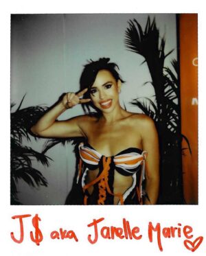 Janelle Marie Instagram - Day 1 Art of Being Latin Was a Success 🎤✨ So Proud to be apart of an event that’s elevating the Latin culture and representation of Latinos in Music and Film! Let’s repeat today with Day Two @ntertainstudios @neon16