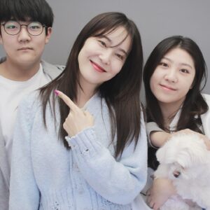 Jang Ga-hyun Thumbnail - 1.1K Likes - Most Liked Instagram Photos