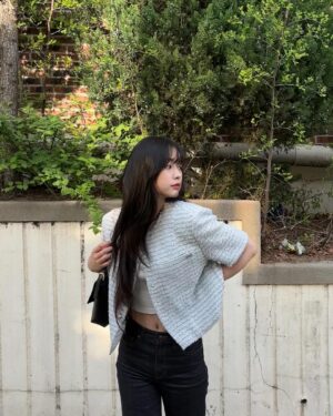 Jang Yeo-bin Instagram - 🩵🐬🌊