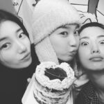 Jang Hui-ryeong Instagram - 12시 땡하자마자 축하해주는 친구들....🖤사랑한다🖤