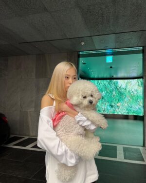 Jang Ye-eun Instagram - 리모옌