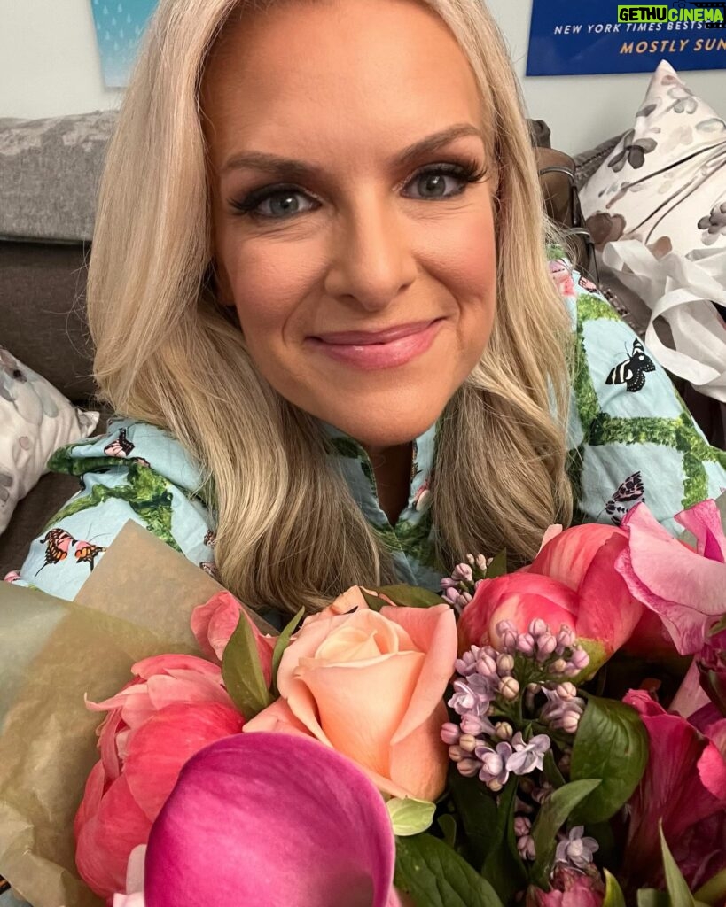 Janice Dean Instagram - Thank you all for the wonderful birthday wishes, everyone. I’m reading them, smiling and feeling grateful today. 🩷