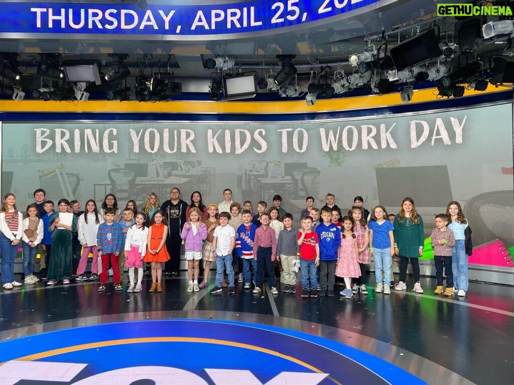 Janice Dean Instagram - It was a great day to #bringyourkidtowork and @freddythefrogcaster was there to celebrate!