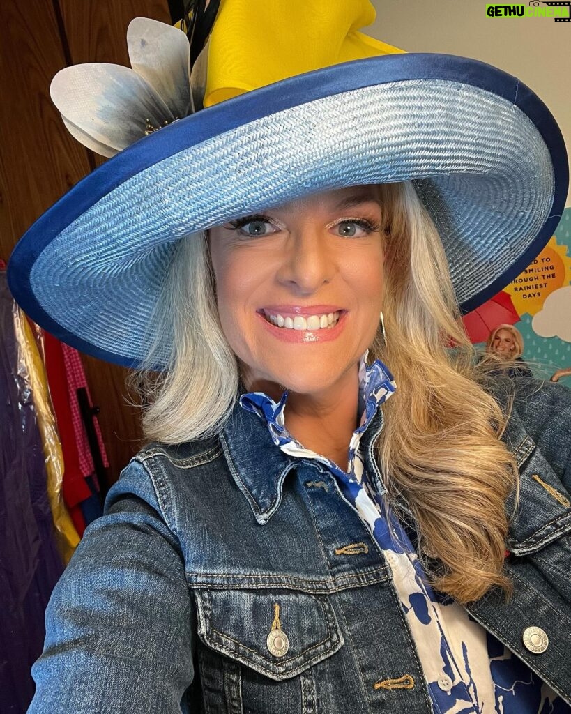 Janice Dean Instagram - So excited to head to @KentuckyDerby this week for their 150th celebration! My friend (and official featured Derby milliner) @camhatsNYC is putting the finishing touches on this year’s masterpiece. (You won’t want to miss it!) This one is called the “Janice” (because my husband said it is his favorite so far…)the link to our conversation: https://radio.foxnews.com/2024/04/29/hats-off-to-the-kentucky-derby/