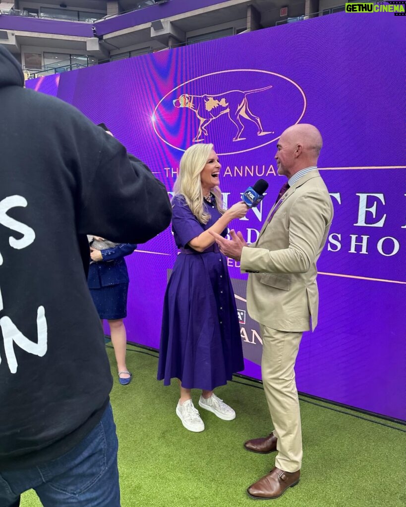 Janice Dean Instagram - Thanks to the president of @westminsterkennelclub ‬⁩ @drdonsbk for making time for us today despite a crazy schedule. Grateful for your kindness and love of all dogs (including Lola!) 💜🐾