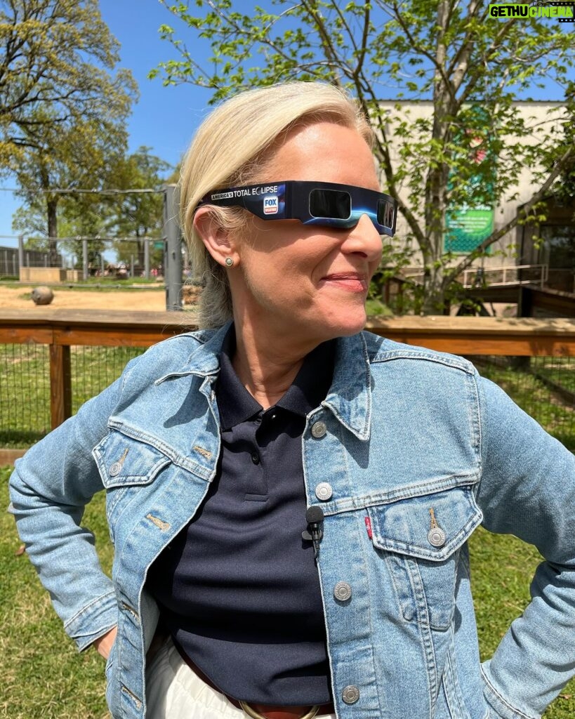 Janice Dean Instagram - I’ve got my @foxweather eclipse glasses on! #totalsolareclipse is coming to #LittleRock