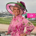 Janice Dean Instagram - Rain or shine we’re having a great time @ChurchillDowns #KentuckyOaks #150 @KentuckyDerby @camhatsNYC