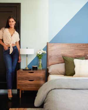 Janina Gavankar Instagram - Just another shot of this corner of the guest room. I love how the @inmod bed post hits the intersection of the lines, perfectly. ☺️