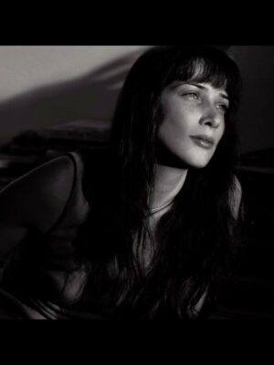 Janset Paçal Instagram - 🎞️ #Arşivden #1996 - #2023 📸

@jansetpacal @jansetpacal.tv 

#photoshooting #video #colorful #blackwhite #images  #90s #2000s #Janset #JansetPaçal #acting #actress
