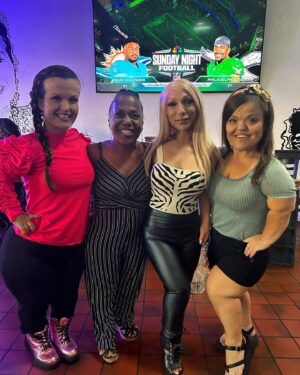 Jasmine Arteaga Sorge Instagram - Thank you to everyone who came out today. We are so happy to have met all of you and are forever grateful for the love and support. Xoxo 😘
