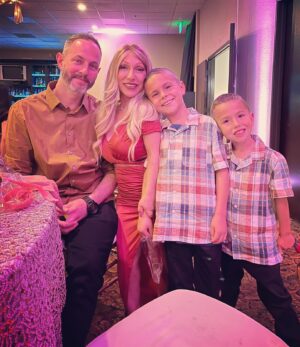Jasmine Arteaga Sorge Instagram - Celebrating one of my beautiful nieces special day!! #quinceañera #family #mamaofboys