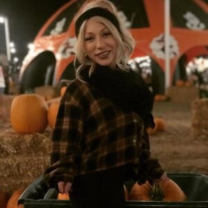 Jasmine Arteaga Sorge Instagram - I just want them to have the best memories! Love this time of year #fallfestivities #fallfashion #pumkinspice