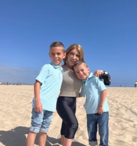 Jasmine Arteaga Sorge Instagram - Look how big my boys are getting. 🥹 Mason is literally as tall as me now!! I have always said that the love I have for them truly makes my heart hurt!❤️‍🩹 Please hang out with me when you’re older. 🥲 I also always pray that the one’s they marry love me too 😩. Got to cherish these moments and memories.😭#momofboys
