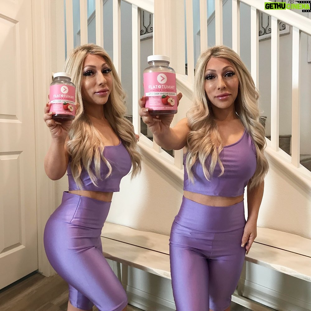 Jasmine Arteaga Sorge Instagram - #ad Time to look forward to a new year, and @flattummyco ACV gummies are coming with me 😍 I tend to overindulge through the holidays, but these gummies are PACKED with antioxidants to help maintain my appetite and support in healthy weight management, so I was especially grateful for them the past few weeks! I recommend EVERYONE add these to their 2022 routines, and now’s the time to stock up because they’re buy more, save more at get.flattummyco.com/shop 🔥