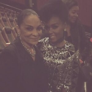 Jasmine Guy Instagram - Met the Great @jonellemonae at the #hiddenfigures screening. Congrats to @pharellwilliams  @tarajiphenson #octaviaspencer #awesome #inspiring film #mustsee !!!