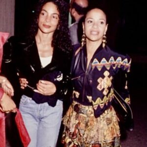 Jasmine Guy Instagram - Today, we celebrate you, @therealdebbieallen on your birthday. Your love and energy have been an inspiration, and I am truly grateful for your support. Thank you for guiding and nurturing me throughout my career. I love you so very much! #happybirthday ❤️