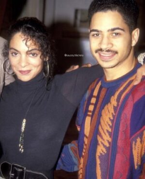 Jasmine Guy Instagram - It is Thursday isn’t it???? Look at us, young, talented and thriving ☑️ @darrylmbell #throwback #adifferentworld #adifferentworldtour #jasmineguy #darrylmbell #tbt  #throwbackthursday