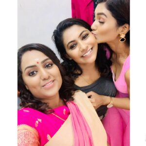 Jasmine Michael Instagram - T A M I L E T C H U M Y “தமிழ்லெட்சுமி”
. “The rarest of beauty are seen in the ones that grow from thorns of Life; As Bold and Beauty as the Roses in Light.” - Tamiletchumy
.
Watch Us #tamiletchumy Premieres On 8th June 2020, Mon - Thurs 9pm ❗️Don’t Miss Out ♥️
.
Producer: Denes Kumar
Director: Ts. Dr. Vimala Perumal
.
#tamiletchumy #tvseries #veeduproduction #letchumitracharacter #threeroses #jasminmichael #agalyahmaniam #seelan #JM #jm2020 #blessed #AstroVaanavil #astroulagam
.
@veeduproduction 
@astroulagam 
@astrovaanavil 
@vimalaperumal6 
@veeduproduction 
@jamesdevanarokisamy 
@deneskumar_ 
@callmeaadith 
@seelan_manoheran 
@hemaji_official 
@moonnilaa