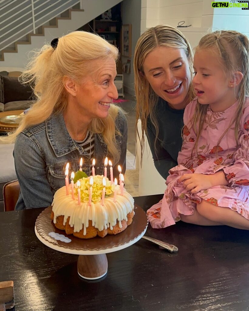 Jasmine Roth Instagram - It was also my mom’s birthday today! 🎂 We made it into a special staycation weekend at the “Roth Homestead Hotel” and even though not much went to plan - we still had fun! 1. Tried the new @lorea.hb. ☀️ 2. Always read the fine print. 3. Cake after a poolside bbq. My mom eats gluten free and this year I did the @nothingbundtcakes 8” and it was delicious! 4. Three generations… 5. 😎 6. Mocktails! 7. @brettrothofficial imported this bus from Japan. DM if you want to help us completely restore it. 🙏🏼🙏🏼 8. I’m impressed @hazelrothofficial! 9. Cousin’s wine, grandma’s salad dressing recipe, chopped salad were our sides for pizza Friday. @monumentwine 10. 🍦🍦 #BuildYourHappy #RothFamilyStory #WeekendVibes