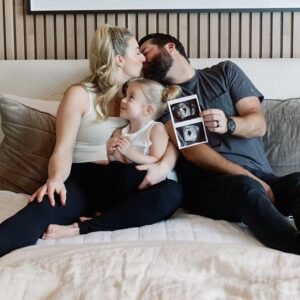 Jasmine Roth Instagram - HGTV’s Jasmine Roth is pregnant, expecting baby no. 2 with husband Brett: ‘counting down the days’. ❤️ Read the full story in our bio link. | 📷: Gabriella Santos
