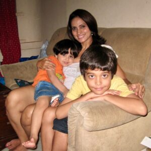 Jaswinder Gardner Instagram - My beautiful world ❤️❤️
.
.
.
#mylifelines #throwback #throwbacktuesday #memories