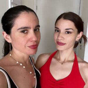 Javiera Mena Instagram - Feliz Navidad 🎄 para ustedes de corazón ♥️