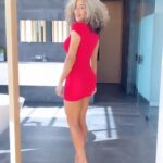 Jazmin Johnson Instagram – Yes or No to the dress? ❤️

#red #reddress #minidress #highheels #curlyhair #holidayoutfit #holidays #style #outfitoftheday #outfit #stylish #fitchick #legs #longlegs #legsfordays