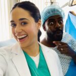 Jeanine Mason Instagram – Surprise! The first 4 episodes of the final season of Grace & Frankie are now on @netflix. 

I got to guest star on my favorite show, just in time. With the lovely @barvonblaq. And the whole experience was wonderful. Thank you Marta Kauffman and David Warren. I 🤍 G&F.