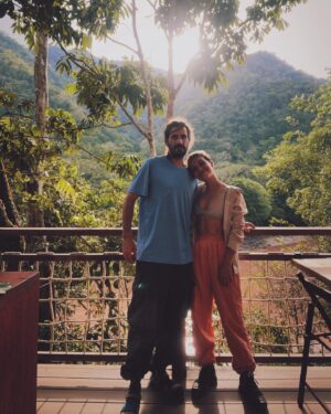 Jely Reategui Instagram - Un escapadón 3000 mega necesario al @pumarinri_lodge en San Martín 💚 (a 50 min de Tarapoto) gran contentura para mi corazón 🥲🧡 Gracias ✨🌷🥰🦉🦋🦎🕷️🐍🪲🦖