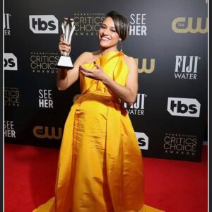 Jenn Lyon Instagram - IT’S A SWEEP!!!!! @arianadebose winning all the everything possible please and thank you! (And being a brilliant woman and activist on top of it?!?!) #arianadebose #westsidestory #anita #reproductiverights #afrolatina #lgbtq🌈 #theatrekid