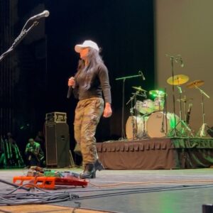 Jenna Frank Instagram - Fayetteville, North Carolina. Thank you for this weekend . The first con to hold a tribute for my dad’s life . I enjoyed every second of it . The whole cast of Legend Of The White Dragon was there . I’m glad i got to have a soul to soul experience with you guys . Y’all are my world 💚 Philadelphia Pennsylvania I’ll see you next .More tour dates on the way !
#ripjdf