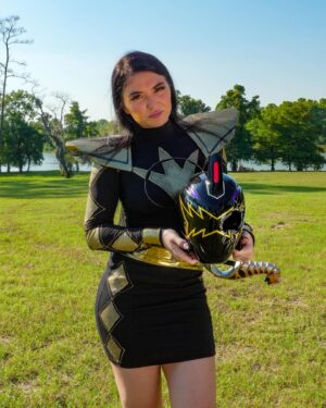 Jenna Frank Instagram - Celebrating 20 years - Dino Thunder , POWER UP🖤 
Shot by @esco.dmv