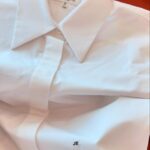 Jenna Elfman Instagram - Thank you @petraflannery! 💓 Ohhhh I love my personalized“JE” classic white @lafayette148ny shirt! 💪🏼 🙌🏼 Gonna wear it ASAP! #LetteredByL148 #lafayette148 #petraflannery #classicwhiteshirt