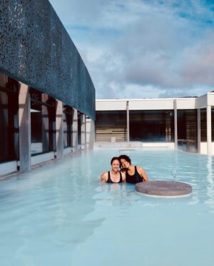 Jenna Laurenzo Instagram - Iceland was a magical trip 🇮🇸 with my favorite person @aine_like_onya ✨ Midnight sun can now be checked off our bucket lists 🌞 🌙 
.
.
.
Iceland bursts with nature, beauty and creativity, and we can’t wait to come back.
.
.
.
#iceland #bluelagoon #travel #icelandtravel #waterfall #wanderlust #midnightsun #hiking #hikingadventures #roadtrip