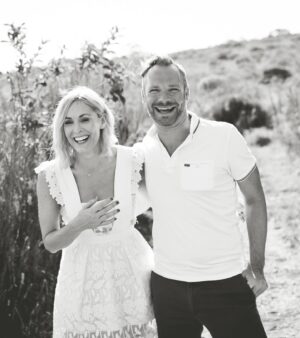 Jenni Falconer Instagram - HBD baby brother. 🥳

Wishing we were celebrating your birthday with you. We miss you.💙

Here’s to another year wiser*. Big love. 🥰

* (or just older)