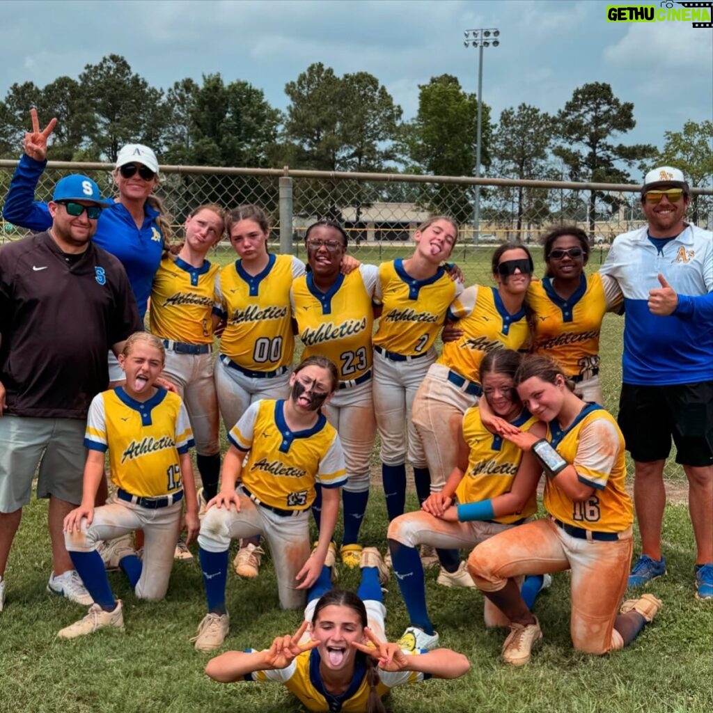 Jennie Finch Instagram - My 11u crew! 😎💪🏽🏆💙 2 practices a week & 2 out of my 4 wkds are spent with these lil’ ladies! Most of them we’ve had together since 6u. 💙 Most teams can’t say that, realizing how special what we have is… in the day & age of pick up players & teams just showing up to compete for rings on Sat & Sun. We have spent 6 years together, growing & grinding, & most of all loving each other through it all! They competed hard this wkd (playing the game the right way) in a 12u Invite only tourney, holding their own with the best in the South! Oh, how I love these girls!