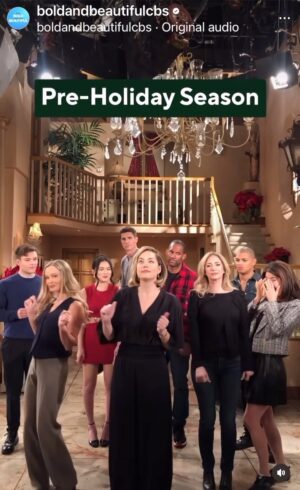Jennifer Gareis Instagram - Getting down for the holidays with my 
@boldandbeautifulcbs peeps! 
#dancemoves 
#onpoint 
#happyholidays