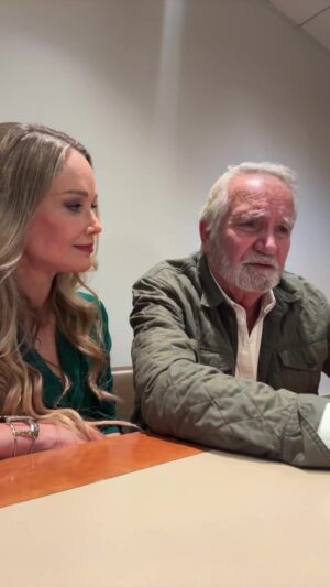 Jennifer Gareis Instagram - Had a blast with John today @thelocherroom!! 
If you want to hear some of his epic stories about his long career or behind the scene moments @boldandbeautifulcbs check it out! 
So proud of my new TV hubby and so excited for their (Donna & Eric) new life together as husband and wife! 
@boldandbeautifulcbs @johntmccook @cbstv #donnalogan #ericforrester 

https://www.youtube.com/watch?v=IaqYKF3JqFg