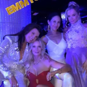 Jennifer Gareis Instagram - Best night ever! @daytimeemmys @boldandbeautifulcbs 
Makeup @makeup_minrob 
Hair @itsalexisreyes 
Dress @kevanhalldesign 
Stylist @chazefoley 
Jewelry @charlielapson 
@katherinekellylang @naomimatsudaofficial @ashleyaubra @tamaraclatterbuck @romypark @lisayamada @kimberlin_brown @allisonvlanier