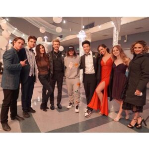 Jennifer Gibgot Instagram - Wow. My heart is full. Thank you to everyone who watched and made @hesallthatmovie #1 on Netflix this weekend. A special shout out to @kourtneykardash for coming to play with us and swipe for the day @tannerbuchananofficial pulled a prank on @peytonmeyer 🤣