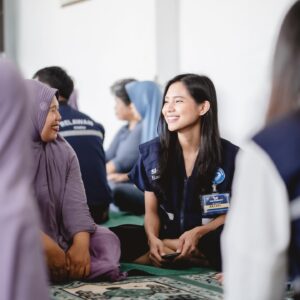 Jennifer Rachel Natasya Instagram - Kegiatan volunteer kemarin di Panti Sosial, bersyukur banget ketemu sama wajah baru, bisa ngobrol, sharing cerita dan belajar dari kehidupan orang lain✨🤍

Kalo aku bikin event volunteer bareng gini pada mau ikut kah?

Cobaa reply yaa! ☺️