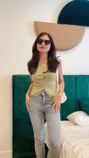 Jennifer Rachel Natasya Instagram - 💕🛍️👗