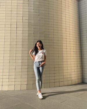 Jennifer Rachel Natasya Instagram - as the sun we always rise again☀️

📸 :photo dump today