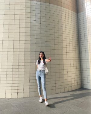 Jennifer Rachel Natasya Instagram - as the sun we always rise again☀️

📸 :photo dump today