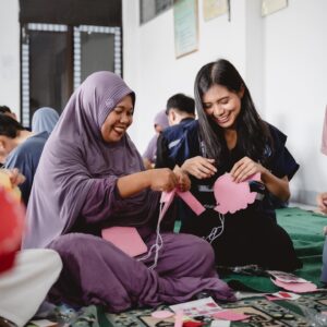 Jennifer Rachel Natasya Instagram - Kegiatan volunteer kemarin di Panti Sosial, bersyukur banget ketemu sama wajah baru, bisa ngobrol, sharing cerita dan belajar dari kehidupan orang lain✨🤍

Kalo aku bikin event volunteer bareng gini pada mau ikut kah?

Cobaa reply yaa! ☺️