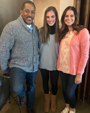 Jennifer Taylor Instagram - Be not forgetful to entertain strangers:for thereby some have entertained angels unawares. -Hebrews 13:2

We've had some more great actors join us on @pureflix @skipstonepictures #SavedByGrace

#visitbentonville 
#arkansasfilm 
#tvseries
#Godisonthemove

@patinomgmt