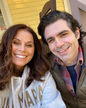Jennifer Taylor Instagram - Thank you @verdiproductions.ri for a wonderful experience on your set in RI. Everyone in the cast and crew were amazing! @cerinavincent you are a joy! #rhodeisland #makingmovies 
@patinomgmt