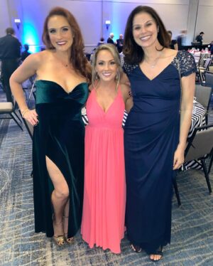 Jennifer Taylor Instagram - Congrats to @christineswagermovie @vzfilmworks @jessicakoloian for Best Faith Feature Film and Best Music for Feature at @burbankfilmfest Such a great evening!
#burbankfilmfestival ##timburtonday #precisionmediainc  @kurtrpat @lightyearpictures