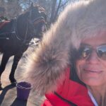 Jennifer Ashton Instagram - Beautiful (and cold) day in NYC today for our morning walk in Central Park ❤️🐴